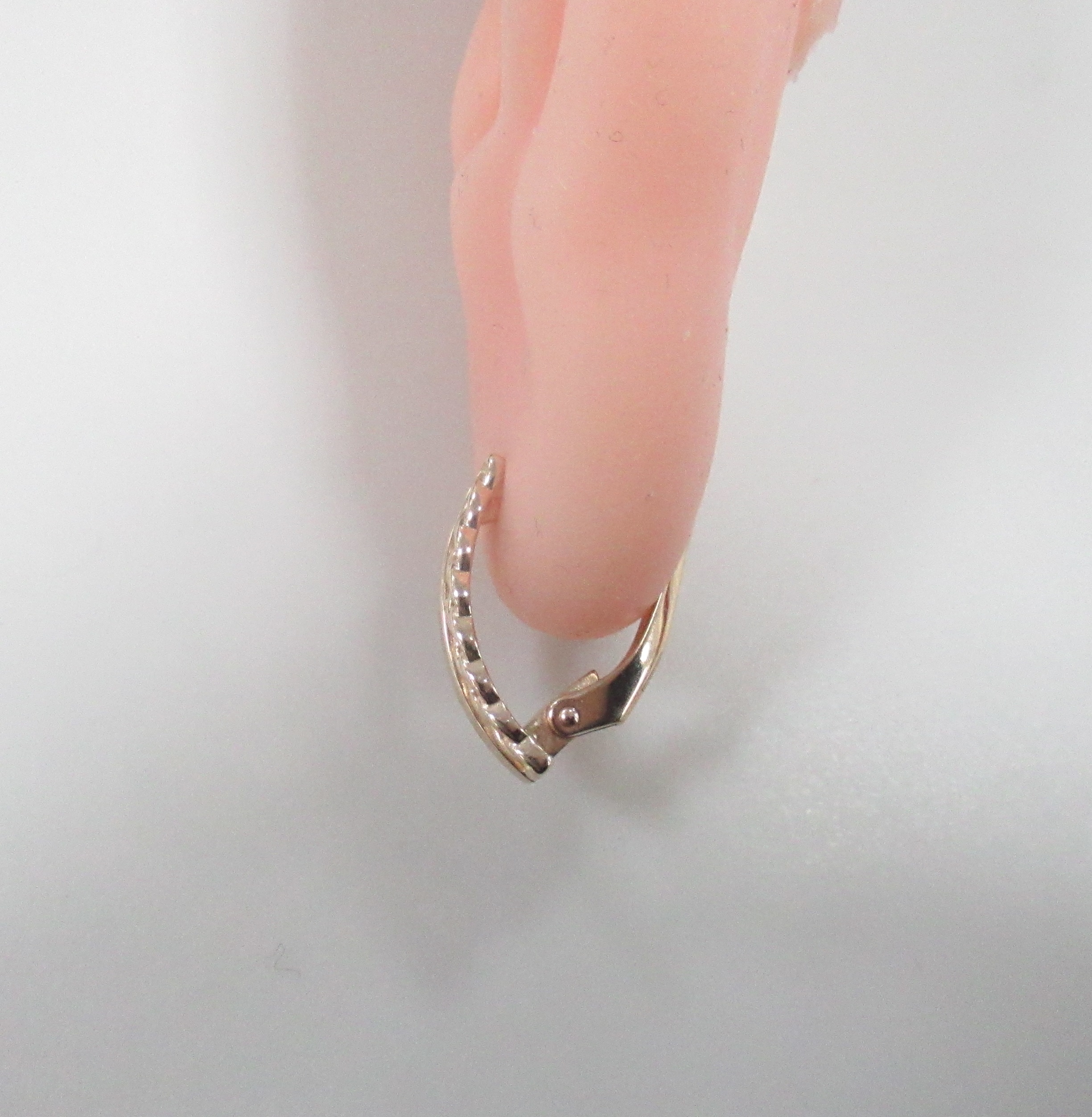 Серьги из золота